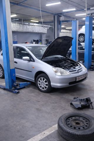 Рабочий бокс автомеханика Исаева Сергея